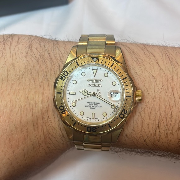 Invicta Mens Gold Divers Watch - Picture 1 of 5